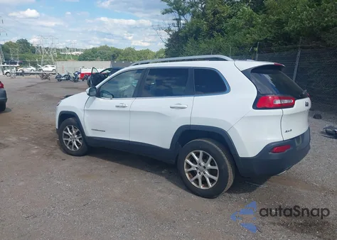 2015 Jeep Cherokee Latitude z USA, uszkodzony, nr VIN 1C4PJMCS2FW615042